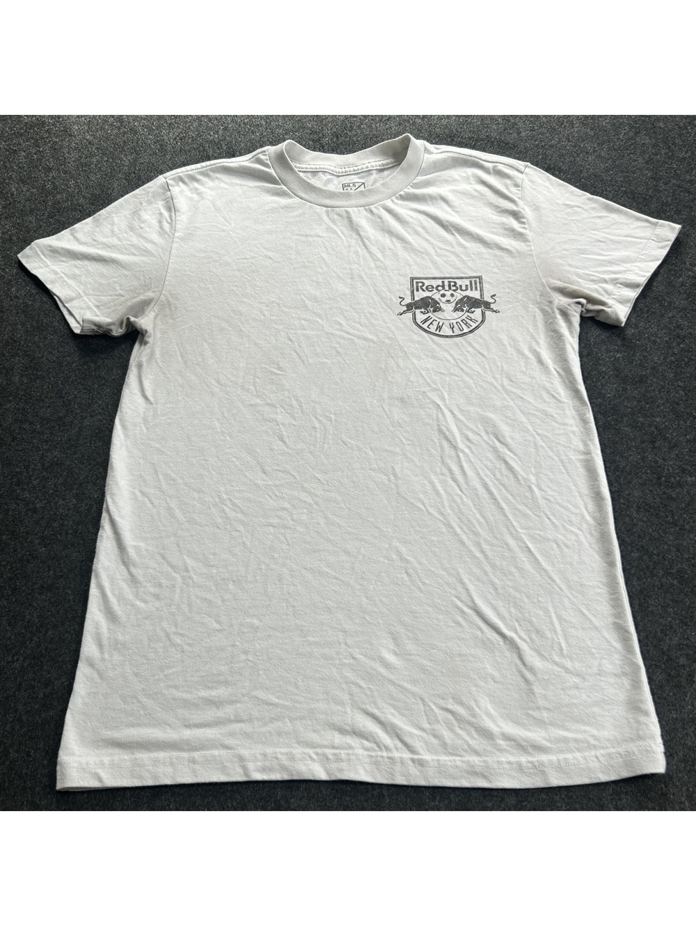 New York Red Bulls MLS Soccer Graphic T-Shirt Men's Small